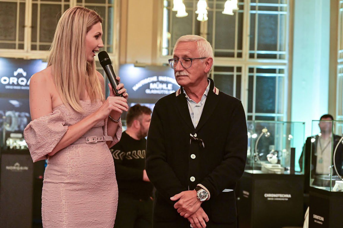 Výstava hodinek SEW 2022 na Žofíně v Praze