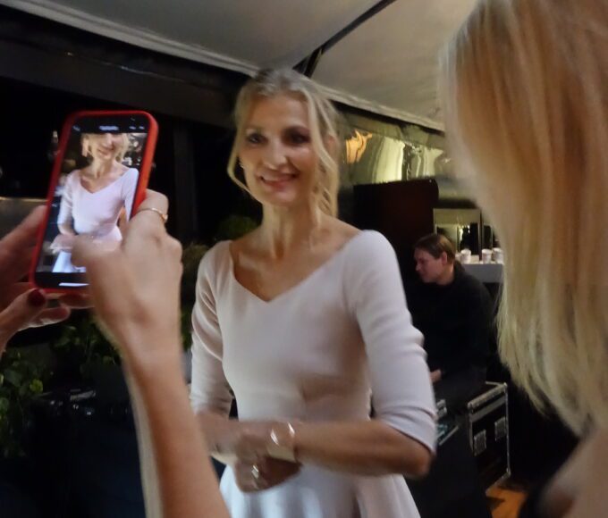 Tereza Maxová s hodinkami Ida na zápěstí