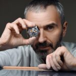 Hodinářský mistr Konstantin Chaykin