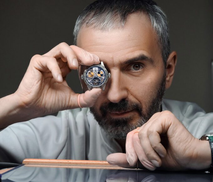 Hodinářský mistr Konstantin Chaykin