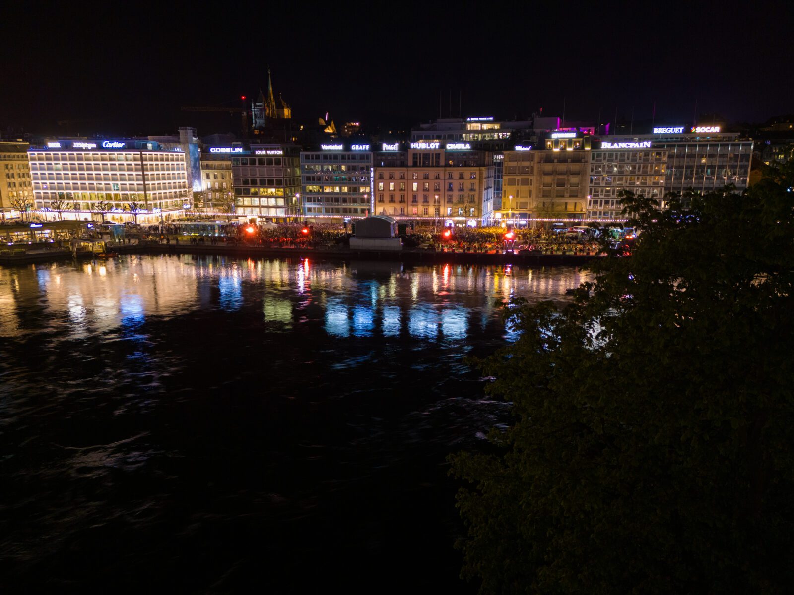 Ženeva žila hodinkami